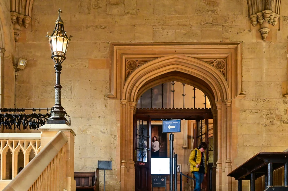英國-牛津-基督堂學院大廳階梯