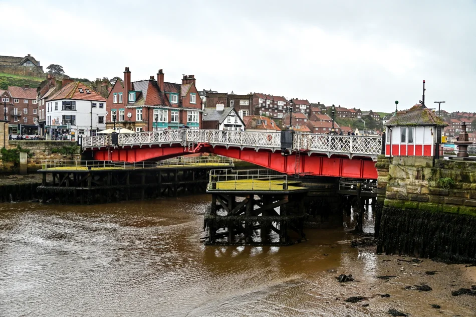 英國-惠特比(Whitby)